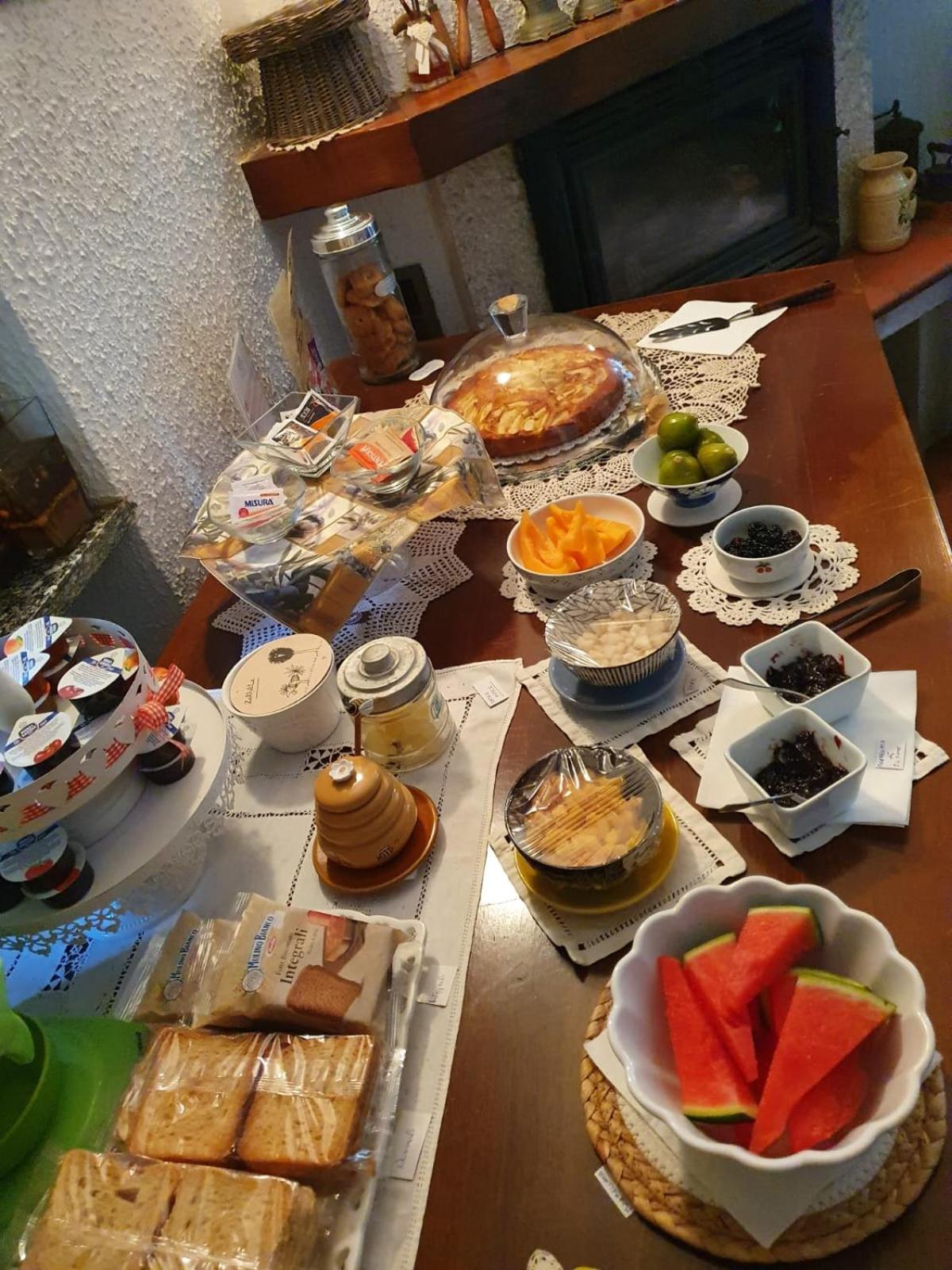 L'Uliveto D'Argento Bed & Breakfast Finale Ligure Eksteriør bilde
